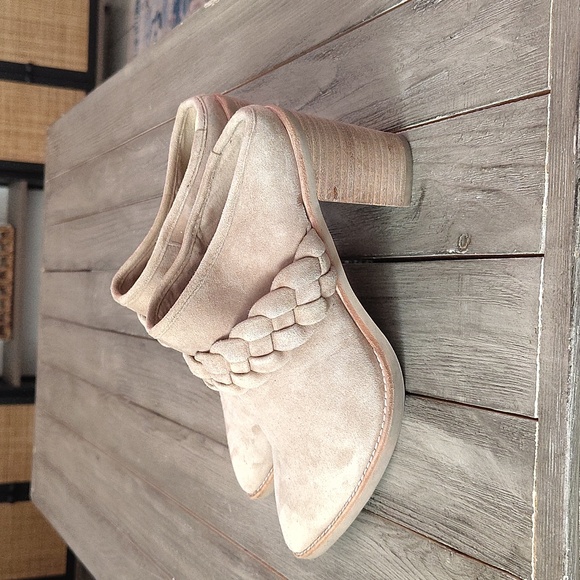 Dolce Vita Beige Braided Pointed Toe Leather Mules Size Woman's 8 - Picture 9 of 15